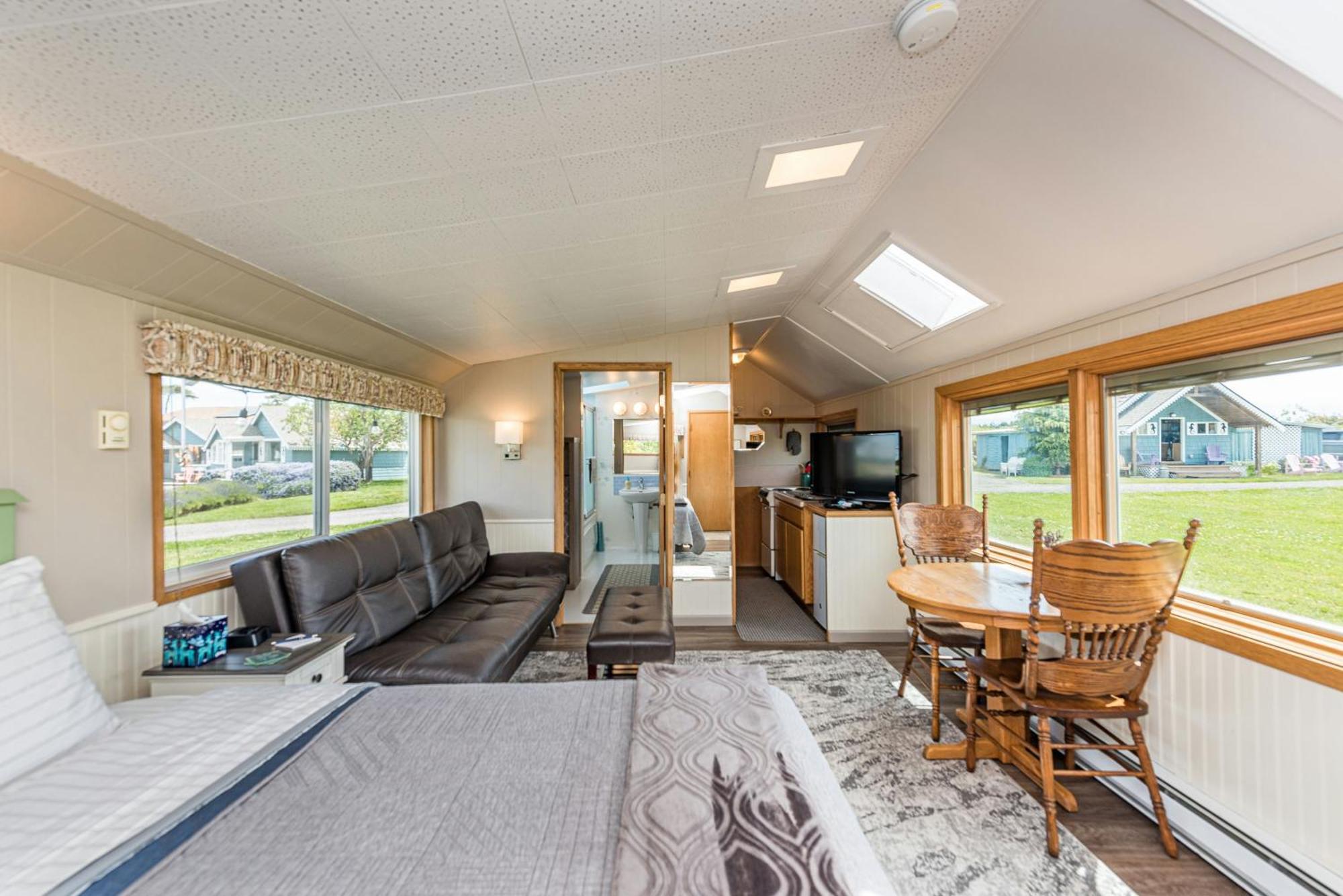 Juan De Fuca Waterfront Hotel & Cottages Sequim Zewnętrze zdjęcie